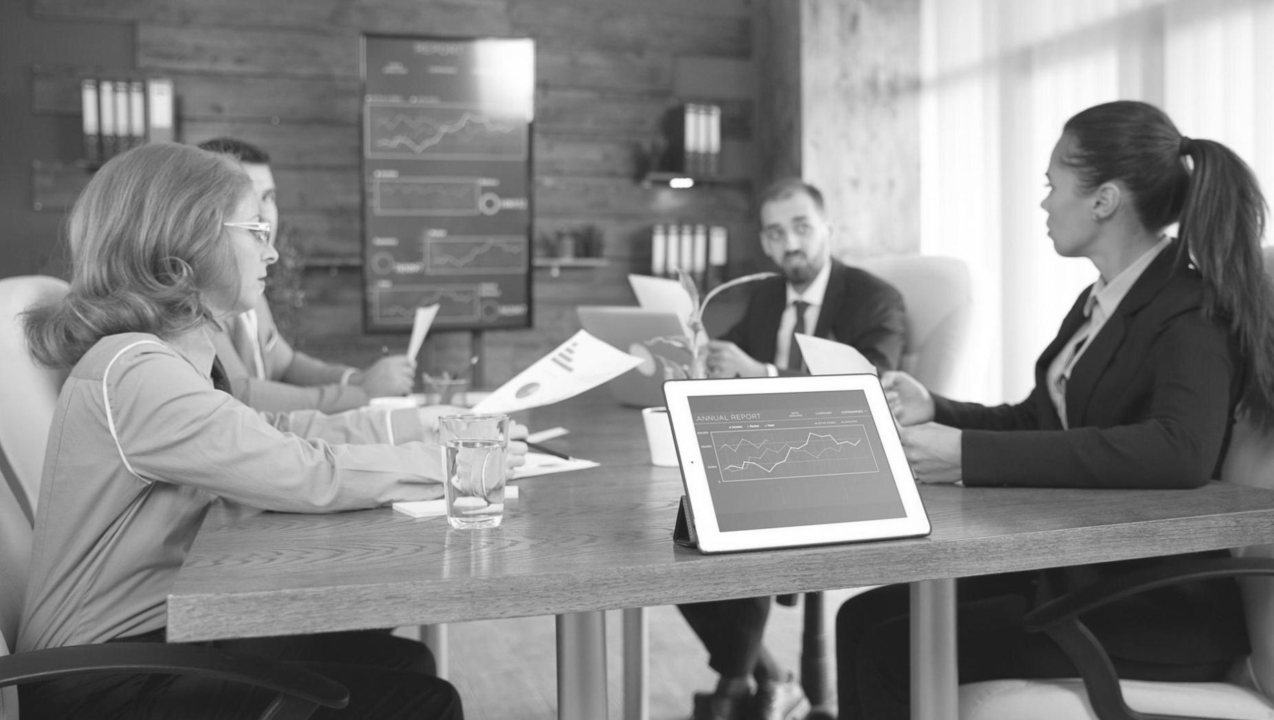 Moderne Finanzplanung mit digitalen Tools und rollierenden Budgettechniken